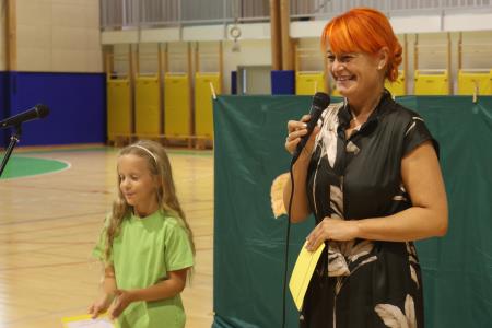 PRVI ŠOLSKI DAN RAKEK 06 FOTO LJUBO VUKELIČ